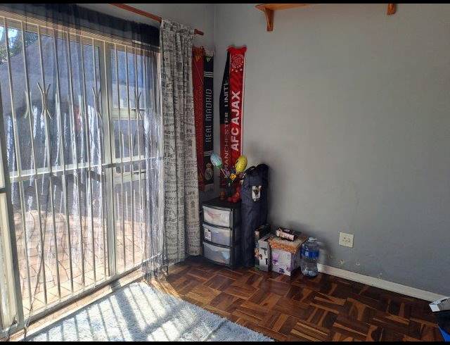 3 BEDROOM HOUSE FOR SALE IN CYRILDENE
